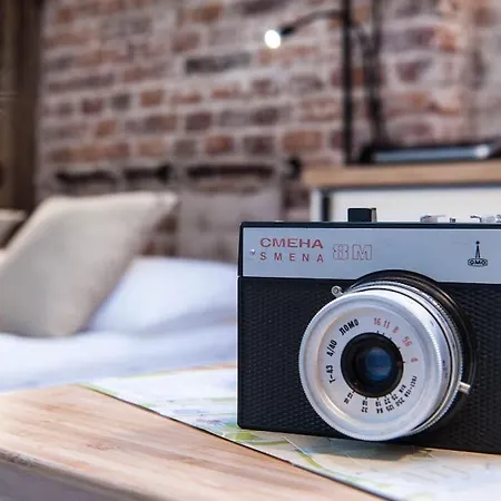 With An Ac - Dietla 51 Street