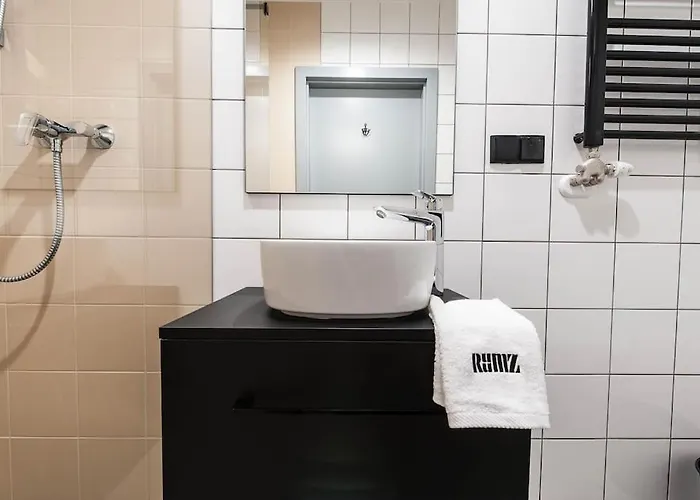 With An Ac - Dietla 51 Street كراكوفيا